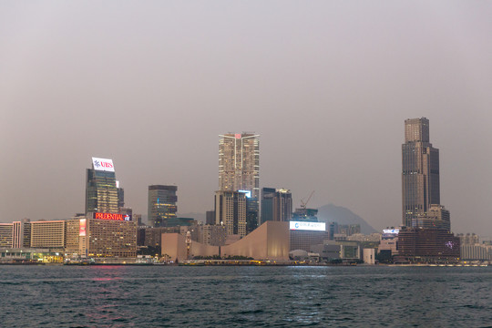 共筑香港美好未来——尊敬的领导与市民朋友们携手前行